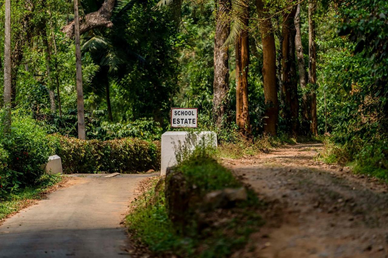 Belvilla The School Estate- Luxury Heritage Home In 200 Acres Madikeri Extérieur photo